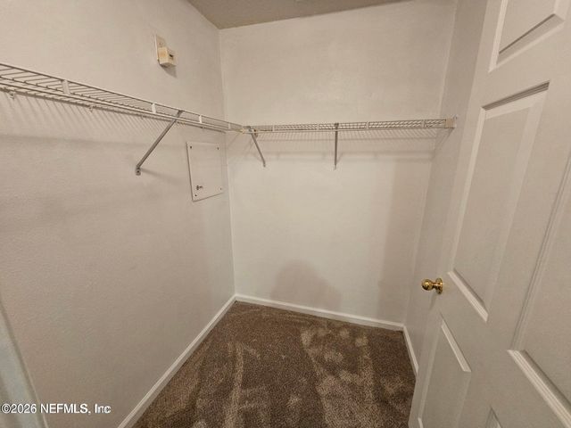 6105 MAGGIES Circle 115, Jacksonville, FL 32244