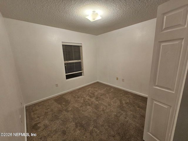 6105 MAGGIES Circle 115, Jacksonville, FL 32244