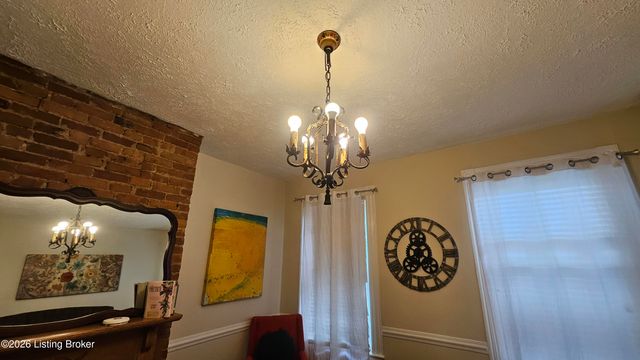 1274 Everett Ave, Louisville, KY 40204