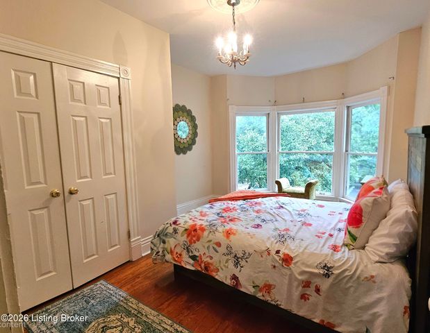 1274 Everett Ave, Louisville, KY 40204