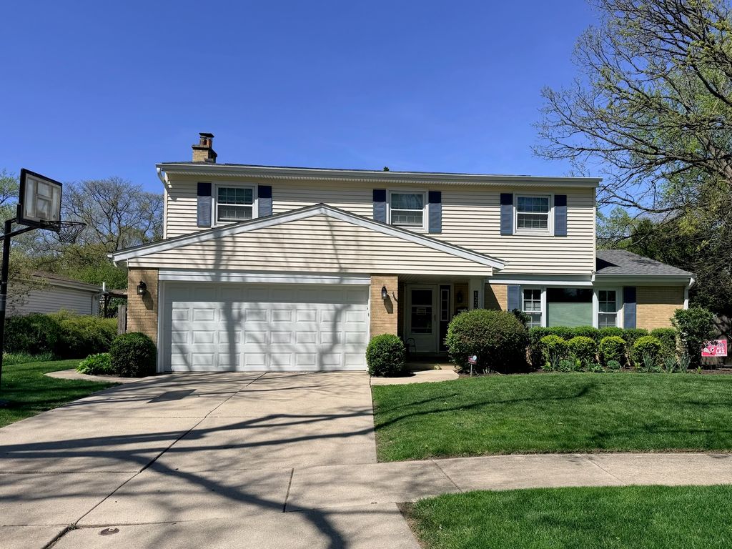 1220 Anthony Lane, Deerfield, IL 60015
