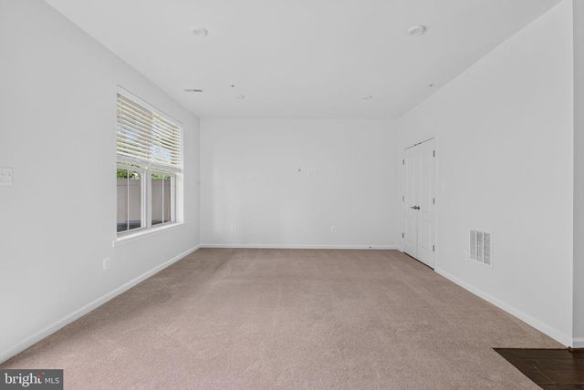 7906 MARIETTA DR, Hanover, MD 21076