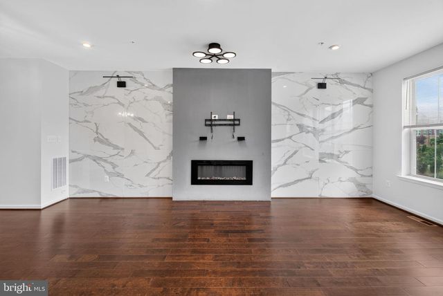 7906 MARIETTA DR, Hanover, MD 21076