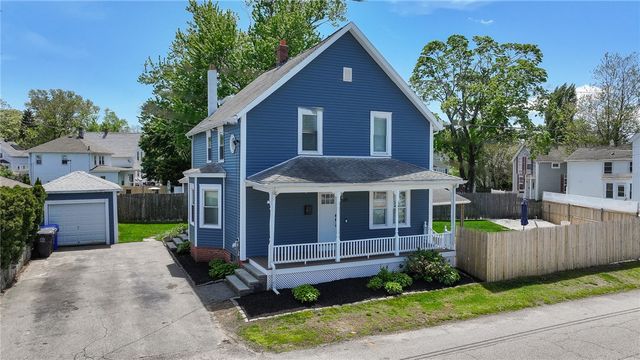 34 Shore Road, East Providence, RI 02915