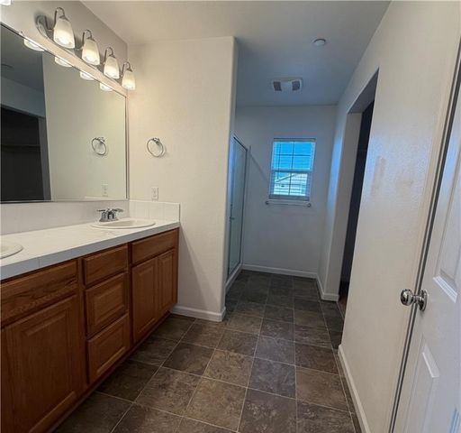 385 Ostrander, Merced, CA 95341