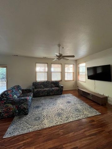 323 Wilson Circle, Greenfield, CA 93927