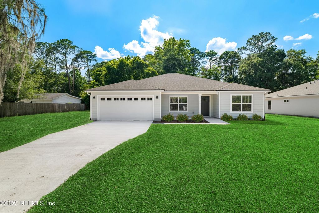 4056 SUNNYSIDE Drive, Middleburg, FL 32068