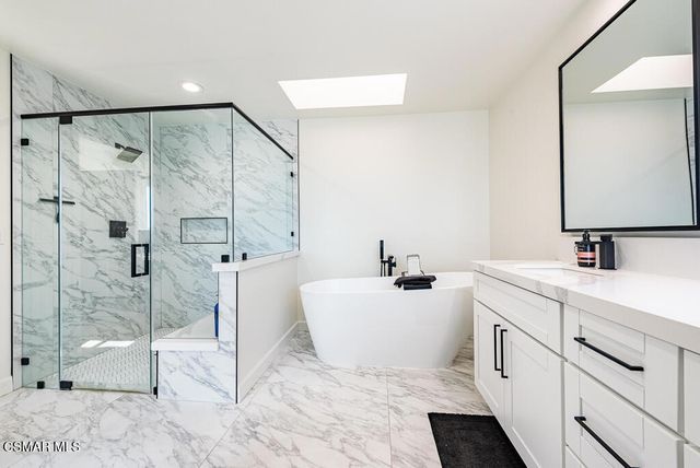 1725 Royal Saint George Drive, Westlake Village, CA 91362