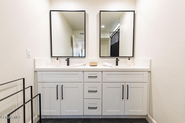 1725 Royal Saint George Drive, Westlake Village, CA 91362