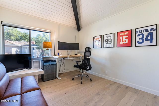 1725 Royal Saint George Drive, Westlake Village, CA 91362