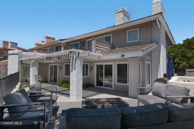 1725 Royal Saint George Drive, Westlake Village, CA 91362