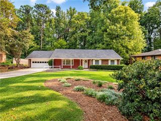 412 Ben Avenue, Lilburn, GA 30047