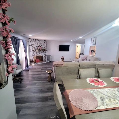 7600 Live Oak Dr, Jurupa Valley, CA 92509