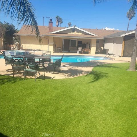 7600 Live Oak Dr, Jurupa Valley, CA 92509