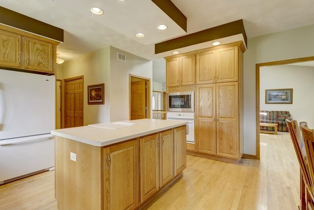 2754 Star Crest Trail, Sun Prairie, WI 53590