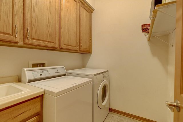 2754 Star Crest Trail, Sun Prairie, WI 53590