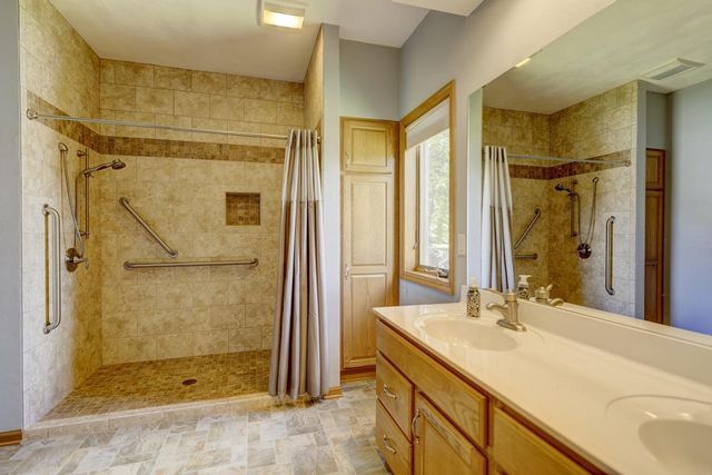 2754 Star Crest Trail, Sun Prairie, WI 53590