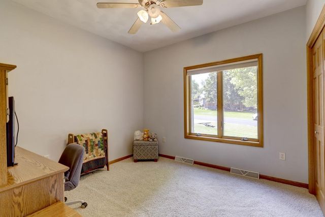 2754 Star Crest Trail, Sun Prairie, WI 53590