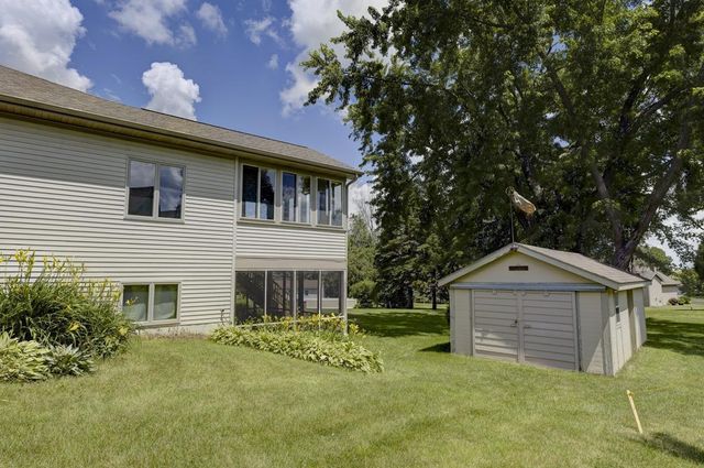 2754 Star Crest Trail, Sun Prairie, WI 53590