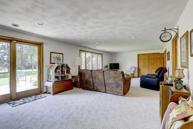 2754 Star Crest Trail, Sun Prairie, WI 53590