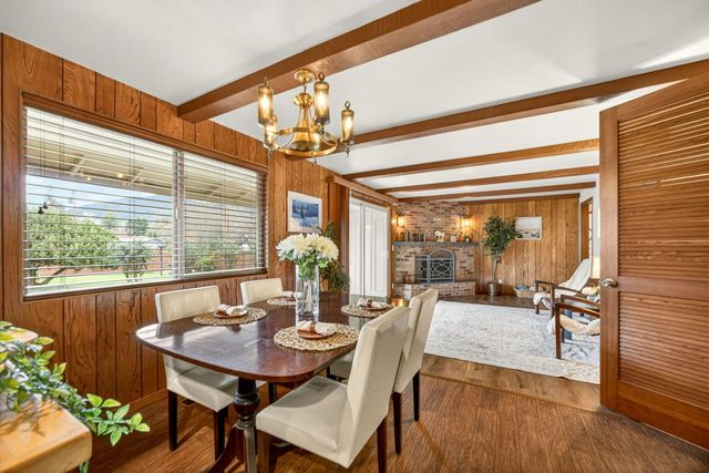 704 NW Sandy Drive, Grants Pass, OR 97526