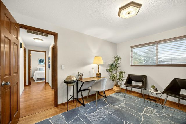 704 NW Sandy Drive, Grants Pass, OR 97526