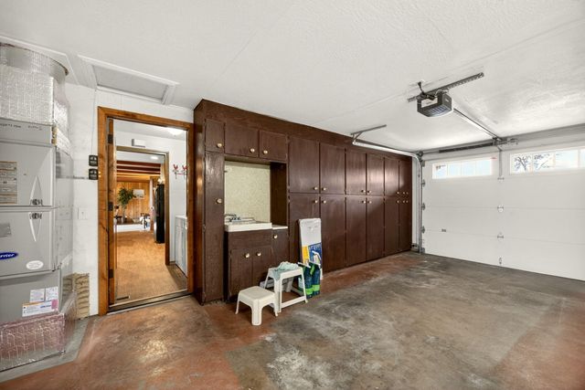 704 NW Sandy Drive, Grants Pass, OR 97526