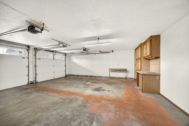 704 NW Sandy Drive, Grants Pass, OR 97526