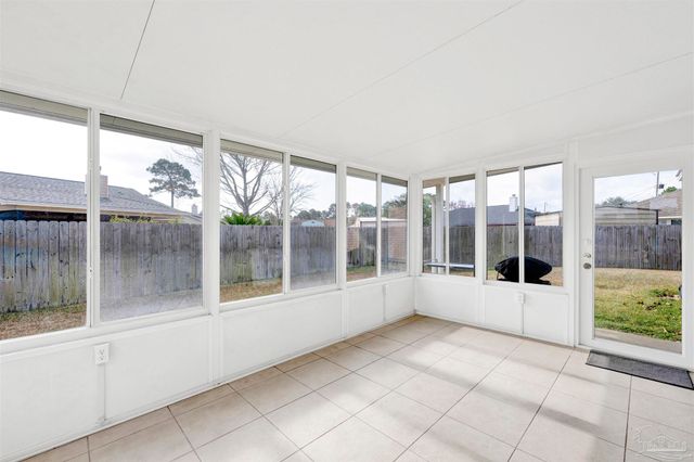 9074 Caribbean Dr, Pensacola, FL 32506