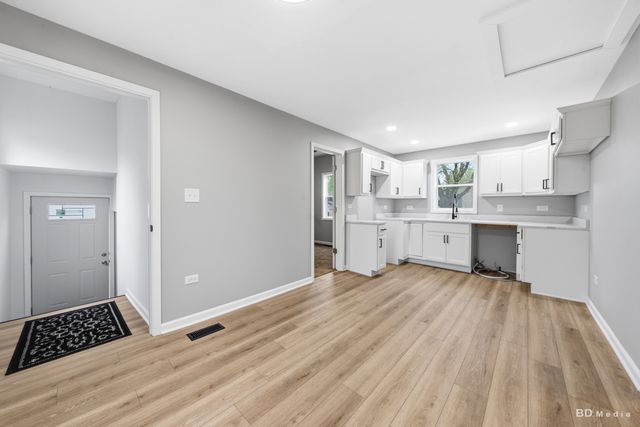 3300 Butler Avenue, Steger, IL 60475