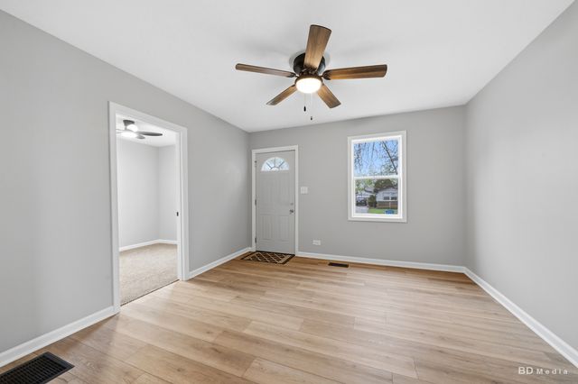 3300 Butler Avenue, Steger, IL 60475