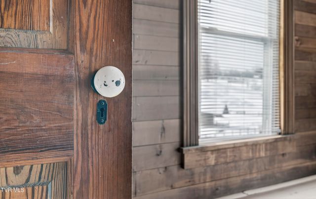 15439 Prices Bridge Road, Glade Spring, VA 24340