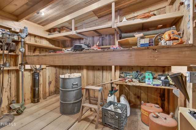 15439 Prices Bridge Road, Glade Spring, VA 24340