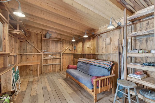 15439 Prices Bridge Road, Glade Spring, VA 24340