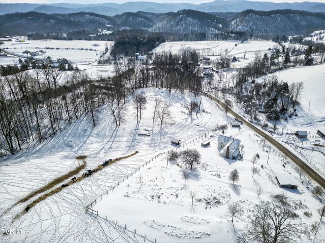 15439 Prices Bridge Road, Glade Spring, VA 24340