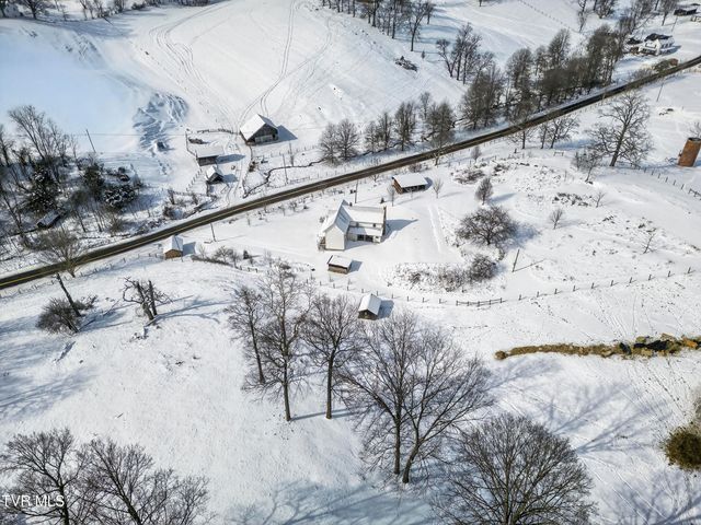 15439 Prices Bridge Road, Glade Spring, VA 24340