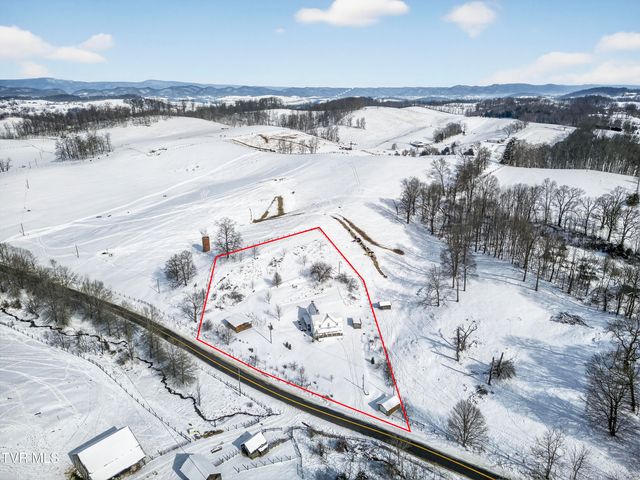 15439 Prices Bridge Road, Glade Spring, VA 24340