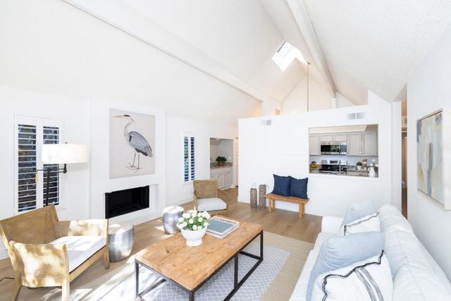 561 Thain Way, Palo Alto, CA 94306