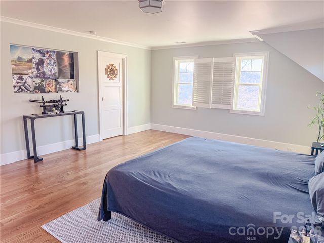 11 Lila Lane, Clyde, NC 28721