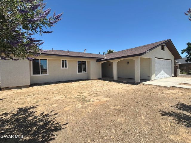 7871 Eucalyptus Avenue, California City, CA 93505