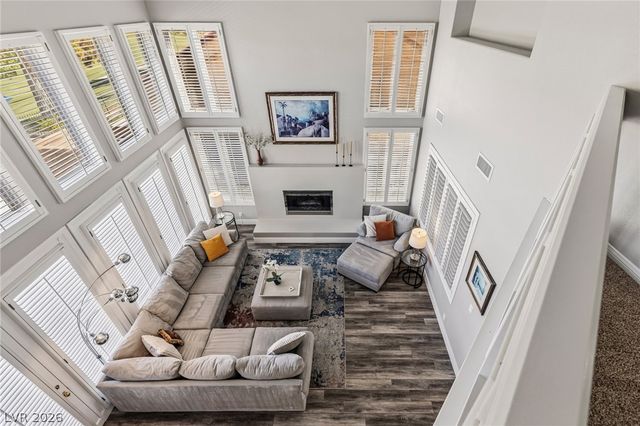 8060 Castle Pines Avenue, Las Vegas, NV 89113