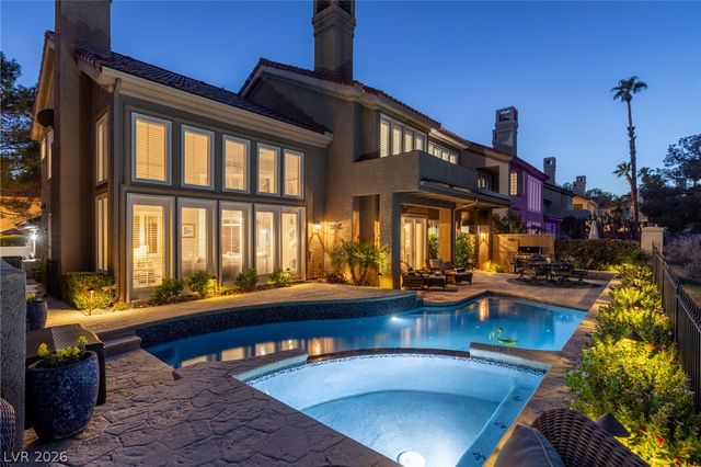 8060 Castle Pines Avenue, Las Vegas, NV 89113
