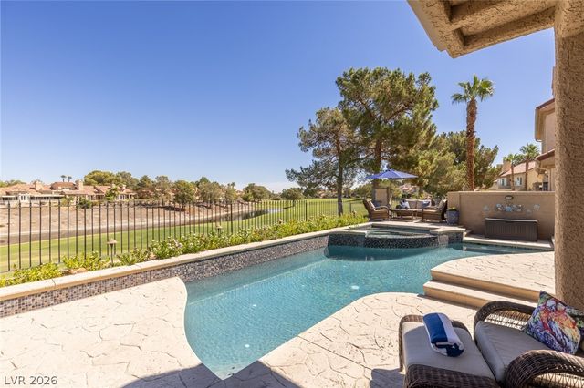8060 Castle Pines Avenue, Las Vegas, NV 89113