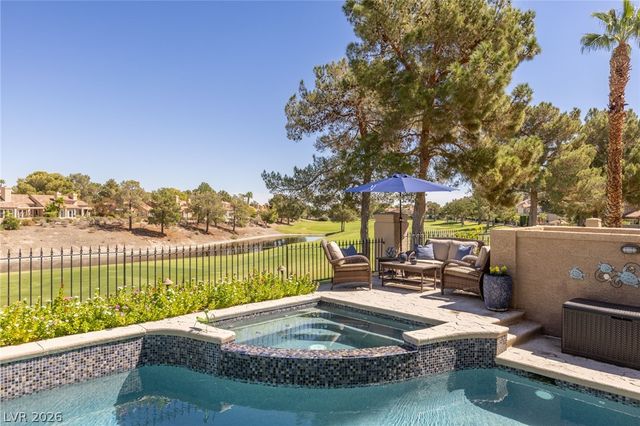 8060 Castle Pines Avenue, Las Vegas, NV 89113