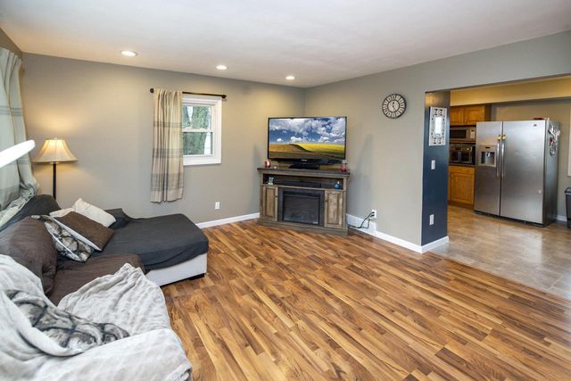 1707 Wind Dale DRIVE, Racine, WI 53402