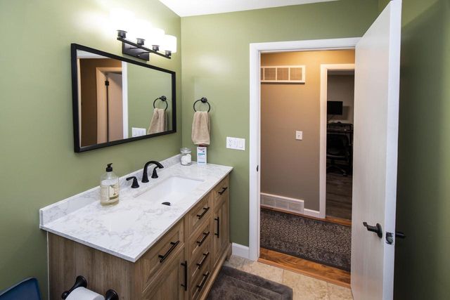 1707 Wind Dale DRIVE, Racine, WI 53402