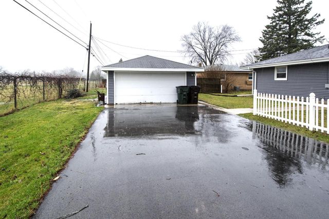 1707 Wind Dale DRIVE, Racine, WI 53402