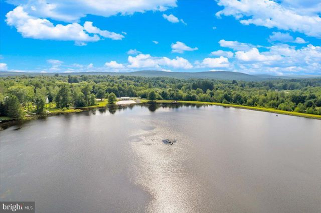 228 CRANBERRY DRIVE, Blakeslee, PA 18610
