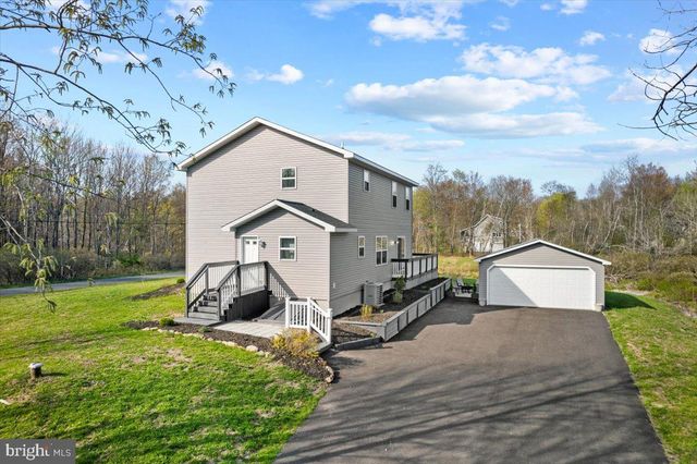 228 CRANBERRY DRIVE, Blakeslee, PA 18610