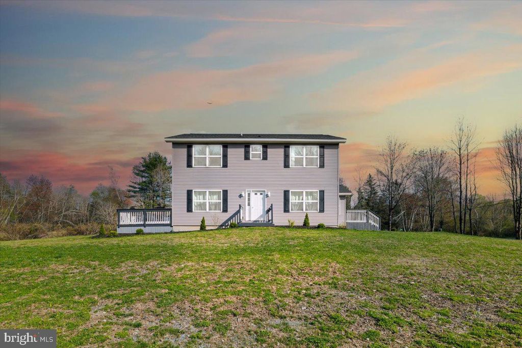 228 CRANBERRY DRIVE, Blakeslee, PA 18610